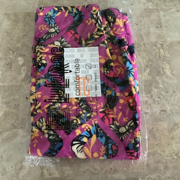 NIP LuLaRoe Tall and Curvy Super Soft Leggings - Picture 2 of 3
